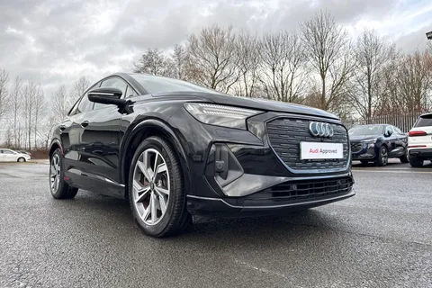 CK72BVN Audi Q4 e-tron Q4 Sportback Edition 1 50 e-tron quattro 220,00 kW Thumbnail #28