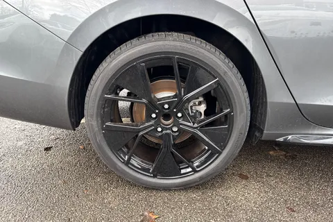  Volkswagen Passat 1.5 eTSI MHEV R-Line Estate 5dr Petrol Hybrid DSG Euro 6 (s/s) (150 ps) Thumbnail #11