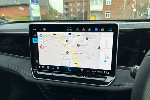  Volkswagen Passat 1.5 eTSI MHEV R-Line Estate 5dr Petrol Hybrid DSG Euro 6 (s/s) (150 ps) Thumbnail #16