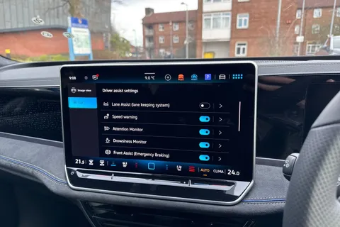  Volkswagen Passat 1.5 eTSI MHEV R-Line Estate 5dr Petrol Hybrid DSG Euro 6 (s/s) (150 ps) Thumbnail #48