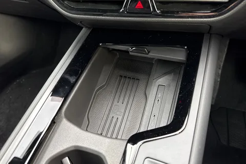  Volkswagen Passat 1.5 eTSI MHEV R-Line Estate 5dr Petrol Hybrid DSG Euro 6 (s/s) (150 ps) Thumbnail #55