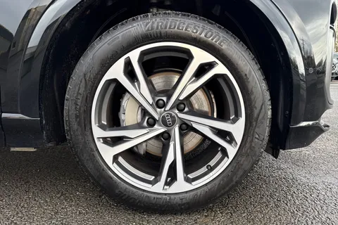 FN25EFE Audi Q6 E-Tron Q6 SUV S line e-tron quattro 285,00 kW Thumbnail #8