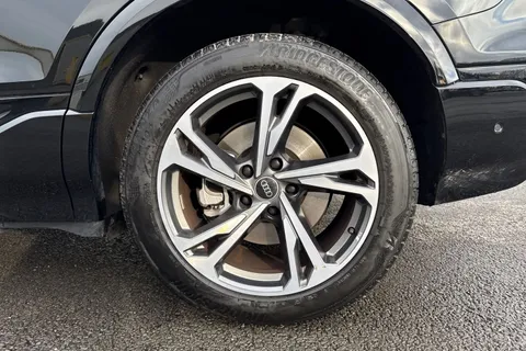 FN25EFE Audi Q6 E-Tron Q6 SUV S line e-tron quattro 285,00 kW Thumbnail #24