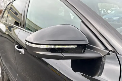 FN25EFE Audi Q6 E-Tron Q6 SUV S line e-tron quattro 285,00 kW Thumbnail #30