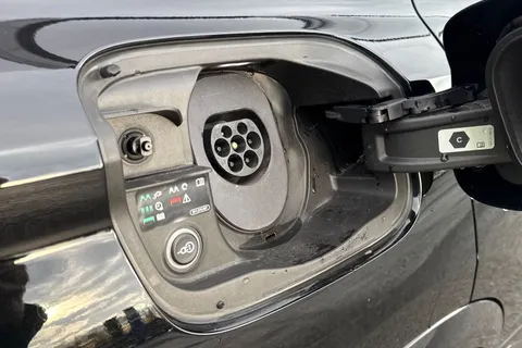 FN25EFE Audi Q6 E-Tron Q6 SUV S line e-tron quattro 285,00 kW Thumbnail #35