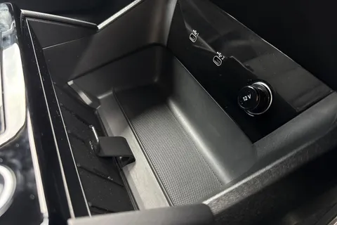 FN25EFE Audi Q6 E-Tron Q6 SUV S line e-tron quattro 285,00 kW Thumbnail #55