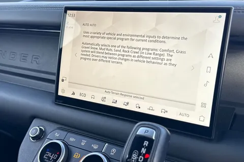 KJ24GWN Land Rover Defender 110 5.0 P525 V8 5dr Thumbnail #43