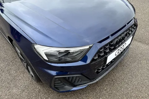 Audi A1 1.5 TFSI 35 Black Edition Sportback S Tronic Euro 6 (s/s) 5dr Thumbnail #9