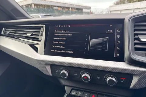  Audi A1 1.5 TFSI 35 S line Sportback S Tronic Euro 6 (s/s) 5dr Thumbnail #44