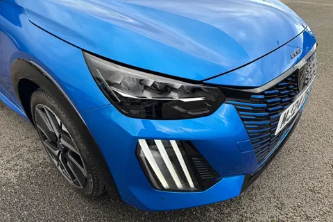 MJ24ZGB PEUGEOT 208 1.2 PureTech GT Euro 6 (s/s) 5dr Thumbnail #26