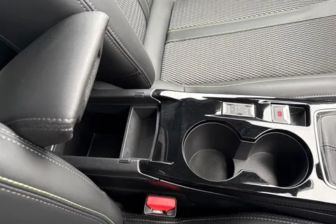 MJ24ZGB PEUGEOT 208 1.2 PureTech GT Euro 6 (s/s) 5dr Thumbnail #60