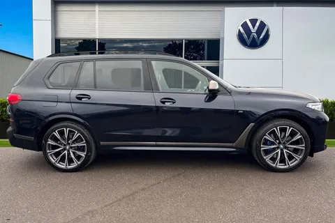 NV69AXB BMW X7 3.0 M50d Auto xDrive Euro 6 (s/s) 5dr Thumbnail #4