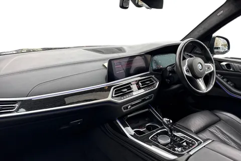 NV69AXB BMW X7 3.0 M50d Auto xDrive Euro 6 (s/s) 5dr Thumbnail #15