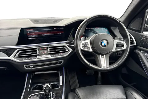NV69AXB BMW X7 3.0 M50d Auto xDrive Euro 6 (s/s) 5dr Thumbnail #18