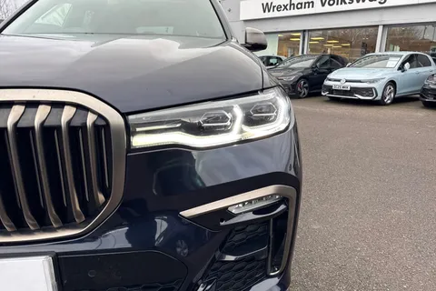 NV69AXB BMW X7 3.0 M50d Auto xDrive Euro 6 (s/s) 5dr Thumbnail #33