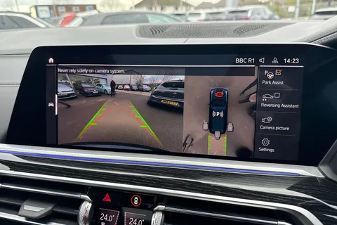 NV69AXB BMW X7 3.0 M50d Auto xDrive Euro 6 (s/s) 5dr Thumbnail #55