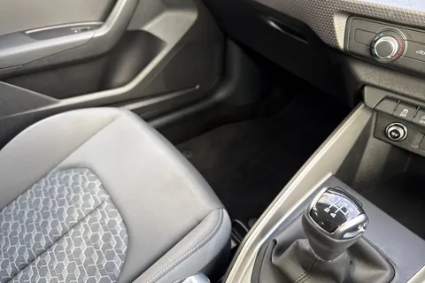 DA25CZE Audi A1 Sport 25 TFSI 95 PS 5-speed Thumbnail #21