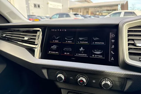 DA25CZE Audi A1 Sport 25 TFSI 95 PS 5-speed Thumbnail #32