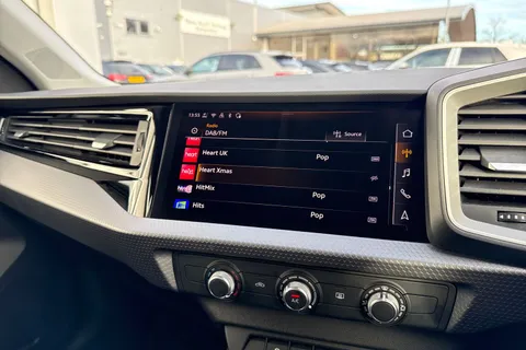 DA25CZE Audi A1 Sport 25 TFSI 95 PS 5-speed Thumbnail #33