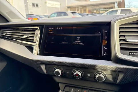 DA25CZE Audi A1 Sport 25 TFSI 95 PS 5-speed Thumbnail #36