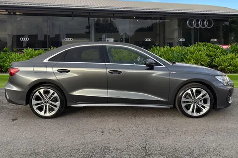 3 of 49 for Audi A3 1.5 TFSI S line Euro 6 (s/s) 4dr