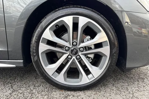 11 of 49 for Audi A3 1.5 TFSI S line Euro 6 (s/s) 4dr