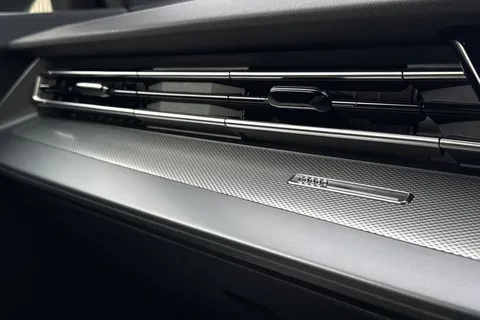 34 of 49 for Audi A3 1.5 TFSI S line Euro 6 (s/s) 4dr