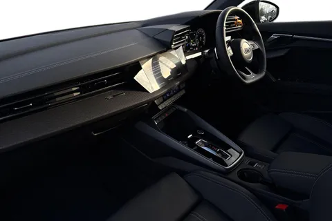 LT75ZTX Audi A3 Black Edition 40 TFSI e  204 PS S tronic Thumbnail #16