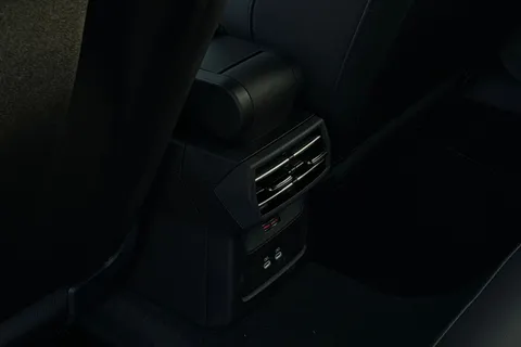 LT75ZTX Audi A3 Black Edition 40 TFSI e  204 PS S tronic Thumbnail #29