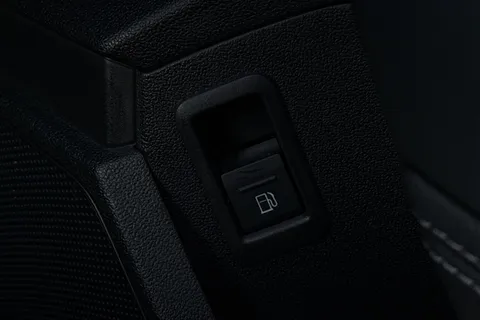 LT75ZTX Audi A3 Black Edition 40 TFSI e  204 PS S tronic Thumbnail #47