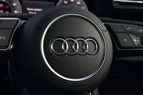 LT75ZTX Audi A3 Black Edition 40 TFSI e  204 PS S tronic Thumbnail #48