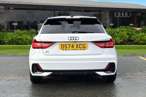 DS74XCG Audi A1 Black Edition 30 TFSI  116 PS 6-speed Thumbnail #5
