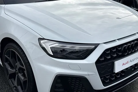 DS74XCG Audi A1 Black Edition 30 TFSI  116 PS 6-speed Thumbnail #10