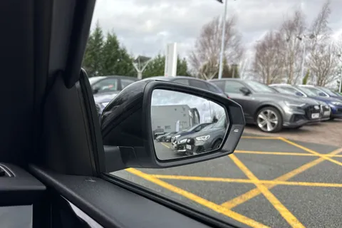 DS74XCG Audi A1 Black Edition 30 TFSI  116 PS 6-speed Thumbnail #22