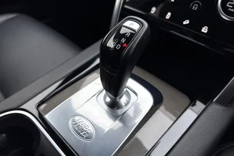 23 of 60 for Land Rover Discovery Sport 2.0 D180 MHEV R-Dynamic HSE Auto 4WD Euro 6 (s/s) 5dr