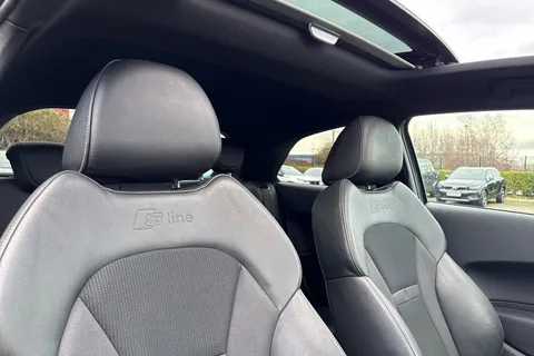 SO18LVZ Audi A1 1.4 TFSI S line Euro 6 (s/s) 3dr (Nav) Thumbnail #24