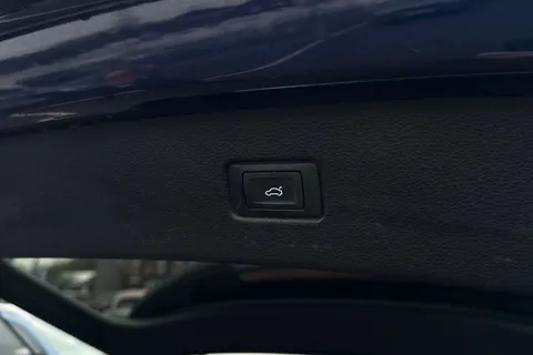 29 of 62 for Audi Q7 3.0 TDI V6 50 Black Edition Tiptronic quattro Euro 6 (s/s) 5dr