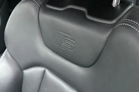 39 of 62 for Audi Q7 3.0 TDI V6 50 Black Edition Tiptronic quattro Euro 6 (s/s) 5dr