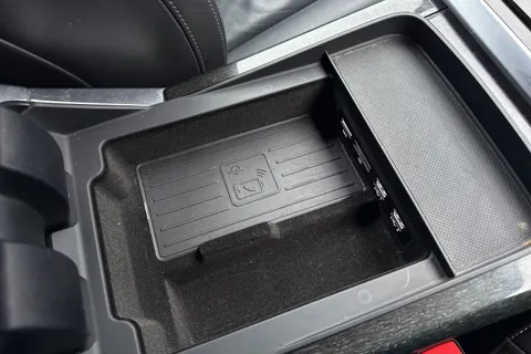 45 of 62 for Audi Q7 3.0 TDI V6 50 Black Edition Tiptronic quattro Euro 6 (s/s) 5dr