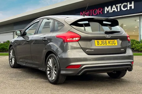 BJ66KUG Ford Focus 1.5T EcoBoost ST-Line Euro 6 (s/s) 5dr Thumbnail #3