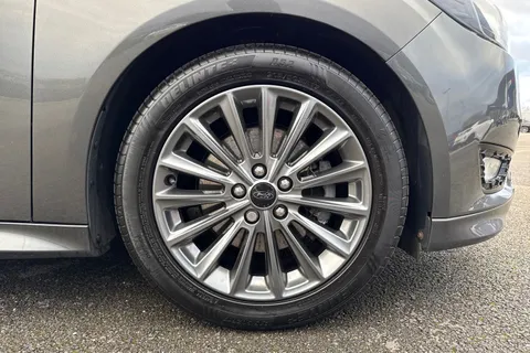 BJ66KUG Ford Focus 1.5T EcoBoost ST-Line Euro 6 (s/s) 5dr Thumbnail #11