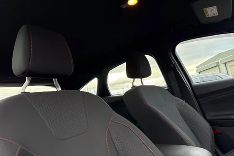 BJ66KUG Ford Focus 1.5T EcoBoost ST-Line Euro 6 (s/s) 5dr Thumbnail #25