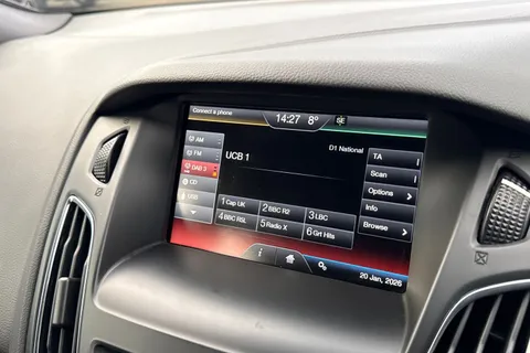 BJ66KUG Ford Focus 1.5T EcoBoost ST-Line Euro 6 (s/s) 5dr Thumbnail #42