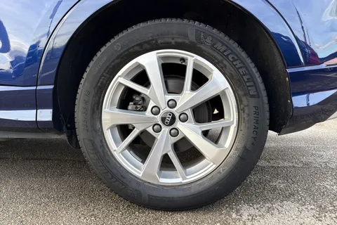 12 of 46 for Audi Q3 Sport 35 TFSI 150 PS S tronic