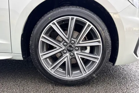  Audi A1 1.0 TFSI 30 S line Sportback Euro 6 (s/s) 5dr Thumbnail #10