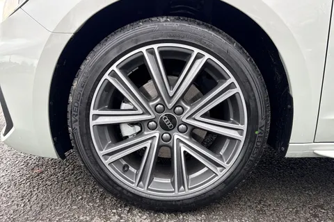  Audi A1 1.0 TFSI 30 S line Sportback Euro 6 (s/s) 5dr Thumbnail #13