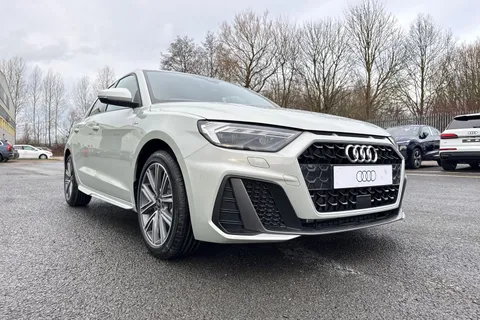  Audi A1 1.0 TFSI 30 S line Sportback Euro 6 (s/s) 5dr Thumbnail #28