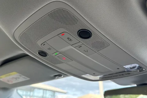 38 of 46 for Audi Q3 Sport 35 TFSI 150 PS S tronic