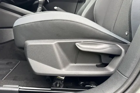  Audi A1 1.0 TFSI 30 S line Sportback Euro 6 (s/s) 5dr Thumbnail #38