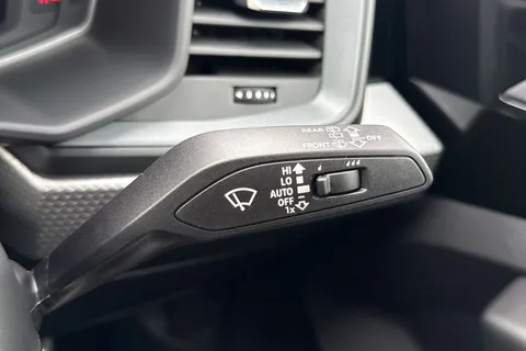  Audi A1 1.0 TFSI 30 S line Sportback Euro 6 (s/s) 5dr Thumbnail #51